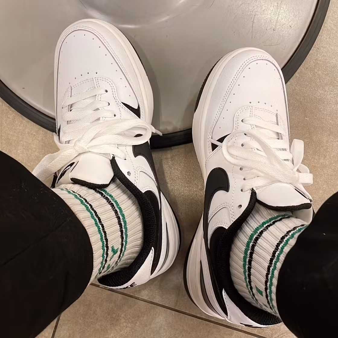 (Women) Nike Gamma Force 'White Black' DX9176-100 (Women) Nike Gamma Force 'White Black' DX9176-100